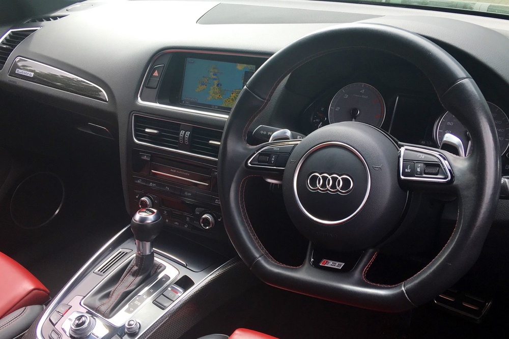Audi SQ5 - I (2014) 3.0 TDI V6 (313 Hp) quattro Tiptronic | Faitheldriver | LoveCarReviews