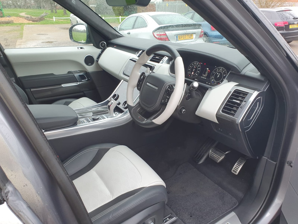 Land Rover Range Sport - II (facelift 2017) SVR 5.0 V8 (575 Hp) AWD Automatic Supercharged | Whitebeard997 | LoveCarReviews